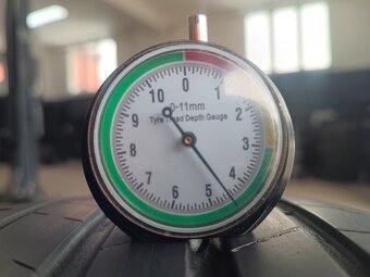 205/55 R16 BRIDGESTONE (2618) - 2