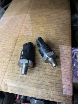 Bmw palivove listy rail - 2