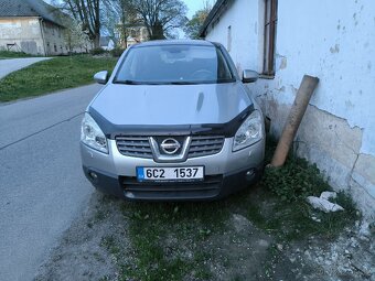 Nissan quasqai - 2
