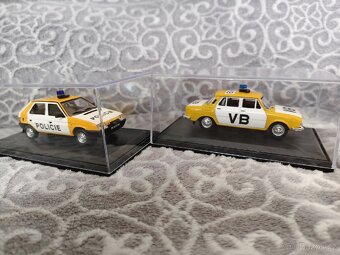 Abrex nové viz foto VB policie Škoda 100 Favorit - 2