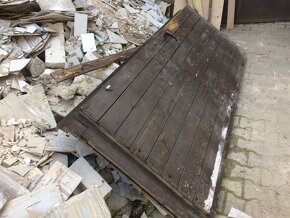 Dřevěná vrata na garáž nebo kůlnu - 2