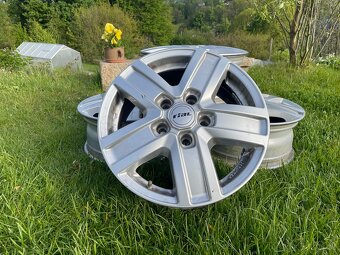Prodám - Sadu Alu disků RIAL R16, 5x118, ET50 včetně TPMS - 2