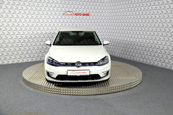 Golf elektro 100kw rok 2019 24tkm ČR 1. majitel - 2