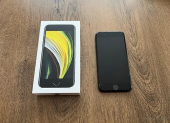 Apple iPhone SE 2020 - 2