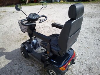 Elektrický čtyřkolový skůtr - 2