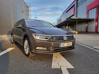 Volkswagen Passat 2.0 TDI 140kW R-line - 2