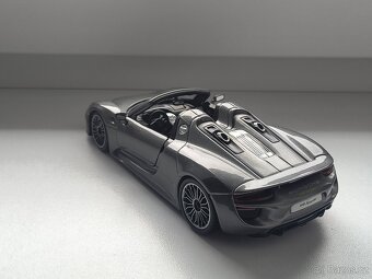 Model Porsche 918 Spyder, Bburago 1:24 - 2