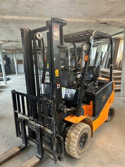 Elektricky VZV nosnosť 2500kg - 2