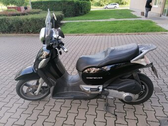 Aprilia Scarabeo 250 r.v. 2007 - 2