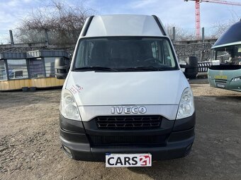 Prodám Iveco Daily 2.3HPT. 93kw. 35S13. 6 míst. Tažné zař.: - 2