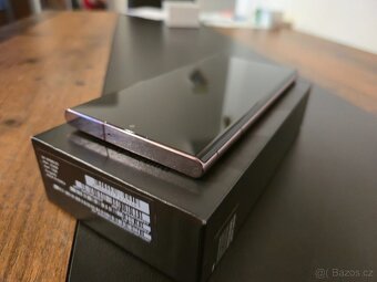 Samsung Galaxy S22 Ultra - 2