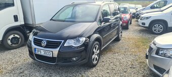 VW Touran Cross 2,0 TDi 125 Kw..7 míst - 2