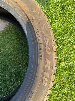 Pirelli scorpion 235/50 R19 - 2