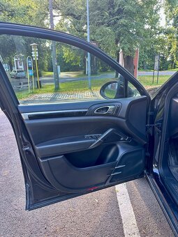 Porsche Cayenne 3.0 TDI 4x4, GTS, 199tkm, DPH,7l/100km, ČR - 2
