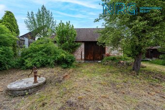 Prodej rodinného domu se stodolou, zahrada 768 m2, Domašín - 2