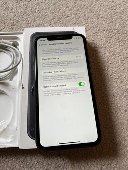 Apple iPhone 11 64GB, záruka - 2