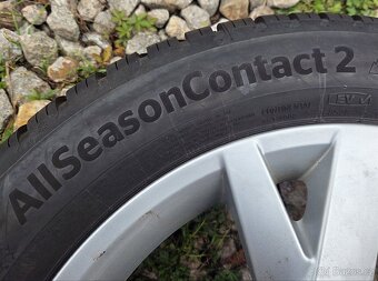 2ks téměř nových celoročních Continental AllSeason 205/55/17 - 2