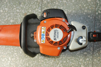 Benzínový plotostřih STIHL HS 82 T (60 cm) - 2