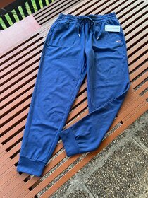 Dámské kalhoty / joggers Tommy Hilfiger, vel. M/L - 2