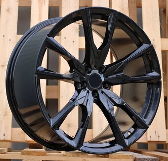 Alu kola 22" BMW X7 G07 9,5+10,5 5x112 ET32+ET43 - 2