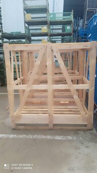 Dřevěné bedny na uskladnění štípaného dřeva - 2