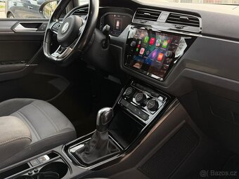 Volkswagen Touran R-Line, 7 místný DSG - 2