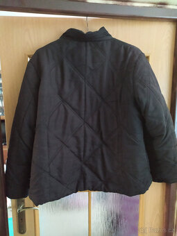 DÁMSKÁ ZIMNÍ TEPLÁ ČERNÁ BUNDA S KAPUCÍ SRN VEL.44/46 - 2