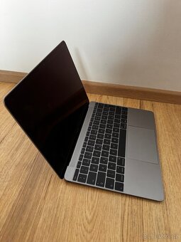 Macbook 12” 2017 - Na náhradní díly - 2