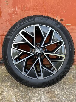Škoda Octavia 4 R17 Zimní sada 2024 - 2