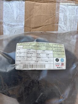 Přední zástěrka Felicia (original ŠKODA) - 2