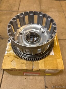 Honda CBR1000RR cs59 spojkový koš - 2