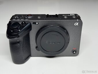 Sony FX3, 6× neoriginální baterie - 2