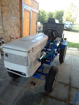 Malotraktor domácí výroby - 2