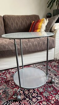 Ikea Heimdal 1999 stolek na kolečkách - 2