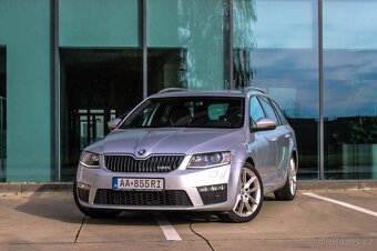 Škoda Octavia 3 Combi 2.0 TDI DPF RS DSG - 2