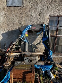 Prodám hydraulickou ruku HR 3001 - 2