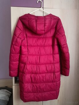 Dívčí zimní kabát vel.S - 2