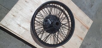 Zadní kolo (BSA, DKW?) - 2