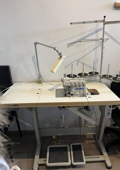 Průmyslový 5 nitny overlockJuki MO-6716s - 2