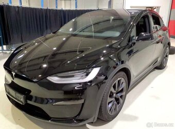 Tesla Model X Plaid 1020 koní - 2