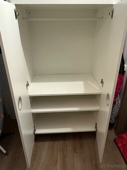 Dětská šatní skříň - 2