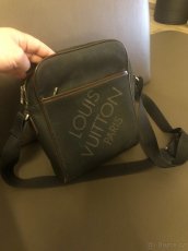 Louis Vuitton - originální unisex messenger v Top stavu - 2