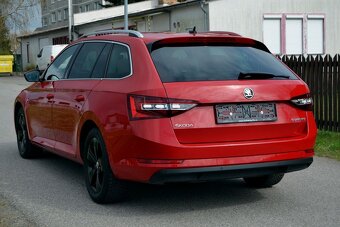 Škoda Superb 2.0 TDI 110kW Style Pro Navi kombi TOP STAV - 2