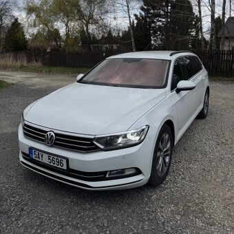 VW Passat B8 2.0TDi 110Kw DSG 2017 Keyless ACC Kombi LED - 2