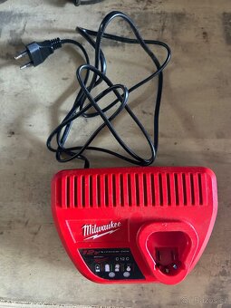 Aku 1/2" ráčnový utahovák Milwaukee M12 FIR12-0, 81 Nm, kom - 2