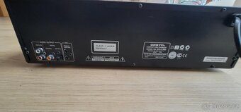 CD přehrávač/měnič Onkyo DX-C390 - 2