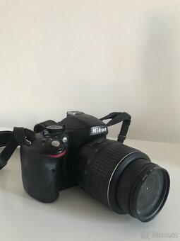 Fotoaparát značky Nikon - 2