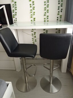 2 barové židle - 2