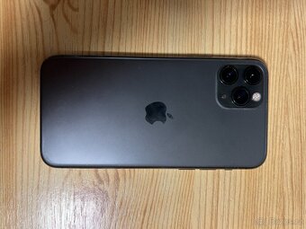 Prodej iPhone 11 Pro 64 GB - 2