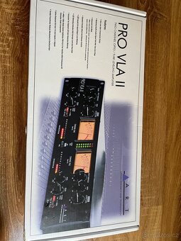 Nový elektronkový audio Kompressor ART PRO VLA2 - 2
